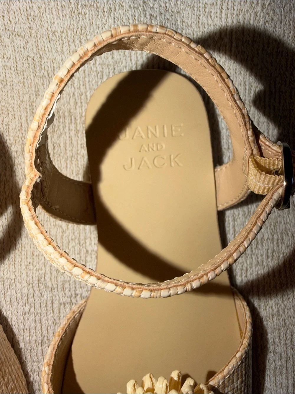 N/A lightweight raffia